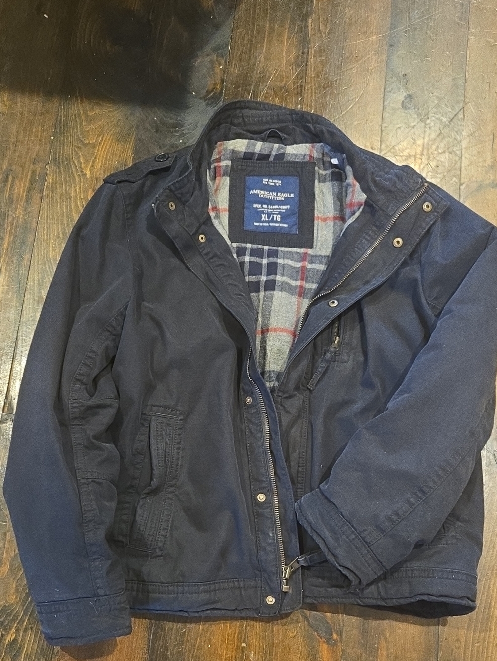 American Eagle Outfitters Navy Men’s Field Jacket with Plaid Lining Sz XL
